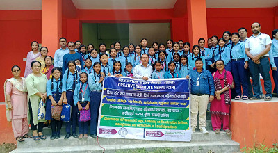Grouppicturewithstudentsstaffandcinmembers N